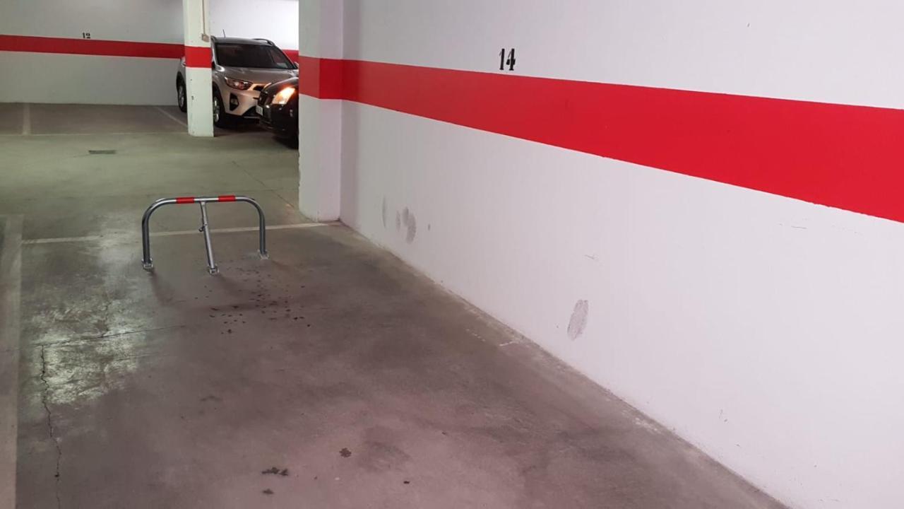 Sherryflat Paralejo 10 - Parking Jerez de la Frontera Exterior photo